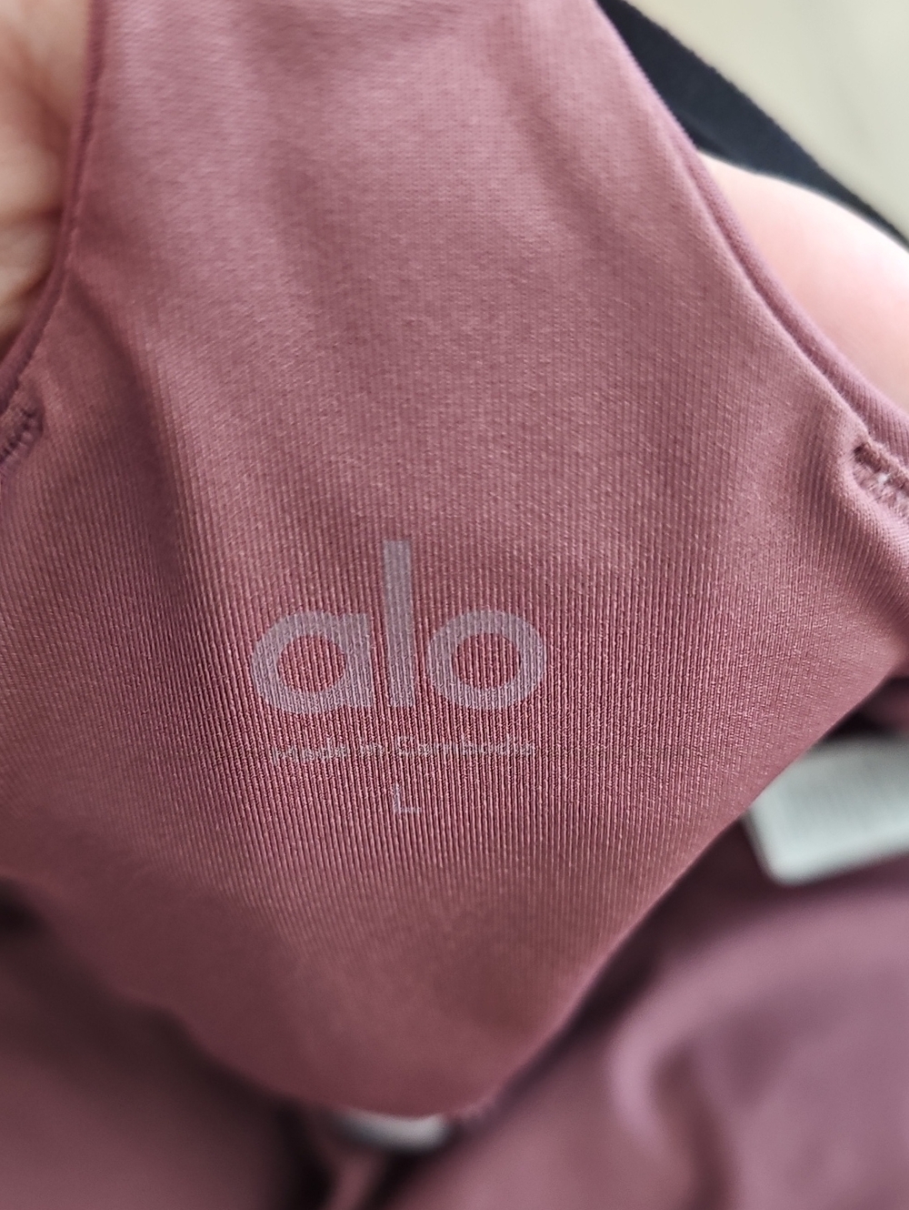 ALO Yoga Airlift Suit Up Bra Size Large Burgundy Truffle - Picture 5 of 5